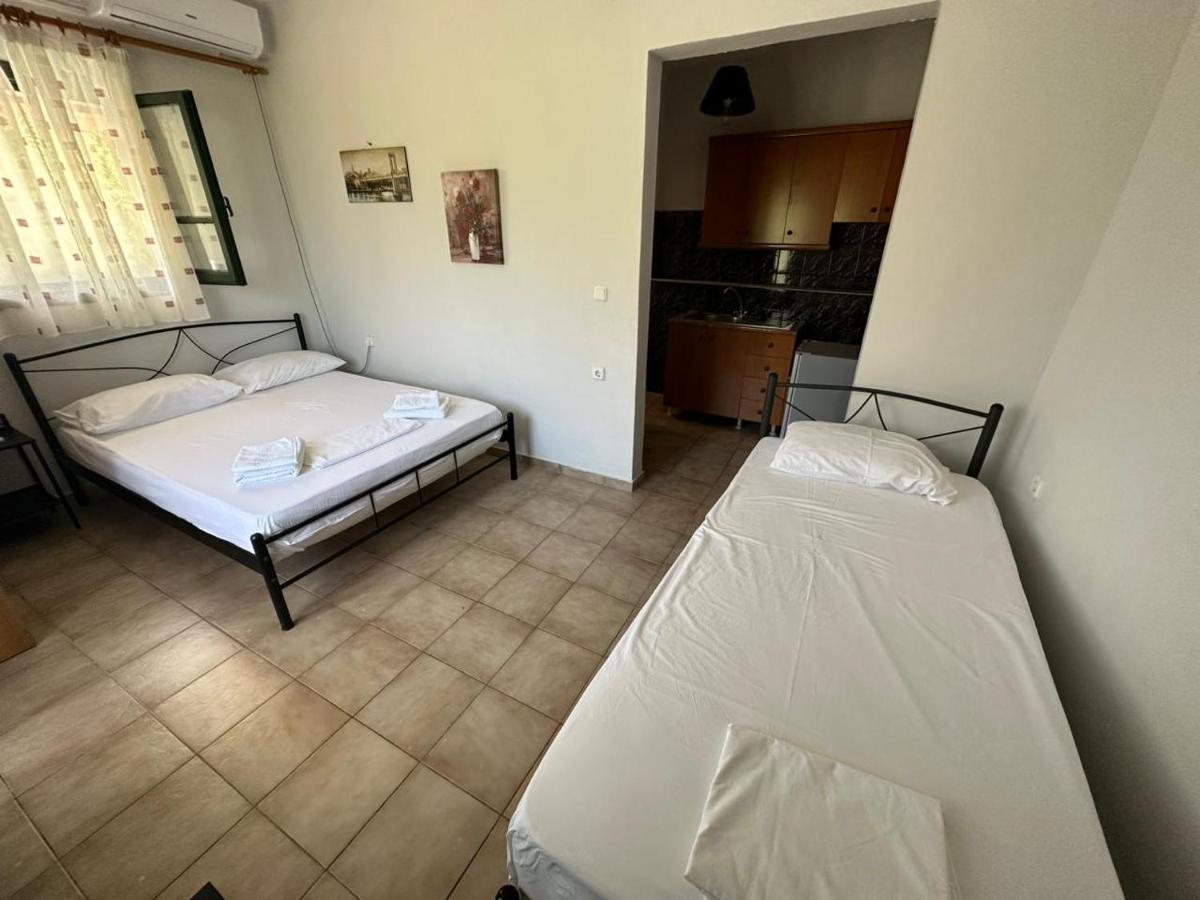 Lazari Rooms 히마레 외부 사진